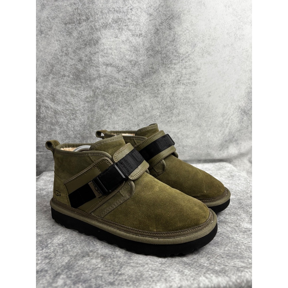 UGG Neumel Boot Snapback Low Strap Suede Shearling Lined Slip-On in Green Size 8